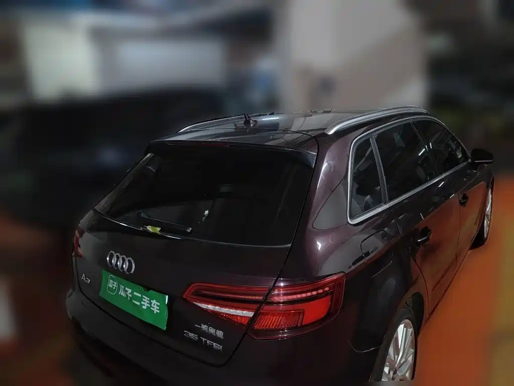 Photo 5 - Audi A3