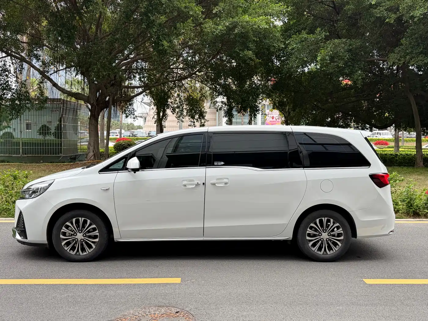 Buick GL8 2023 Model Land Business Class Smart фото 15