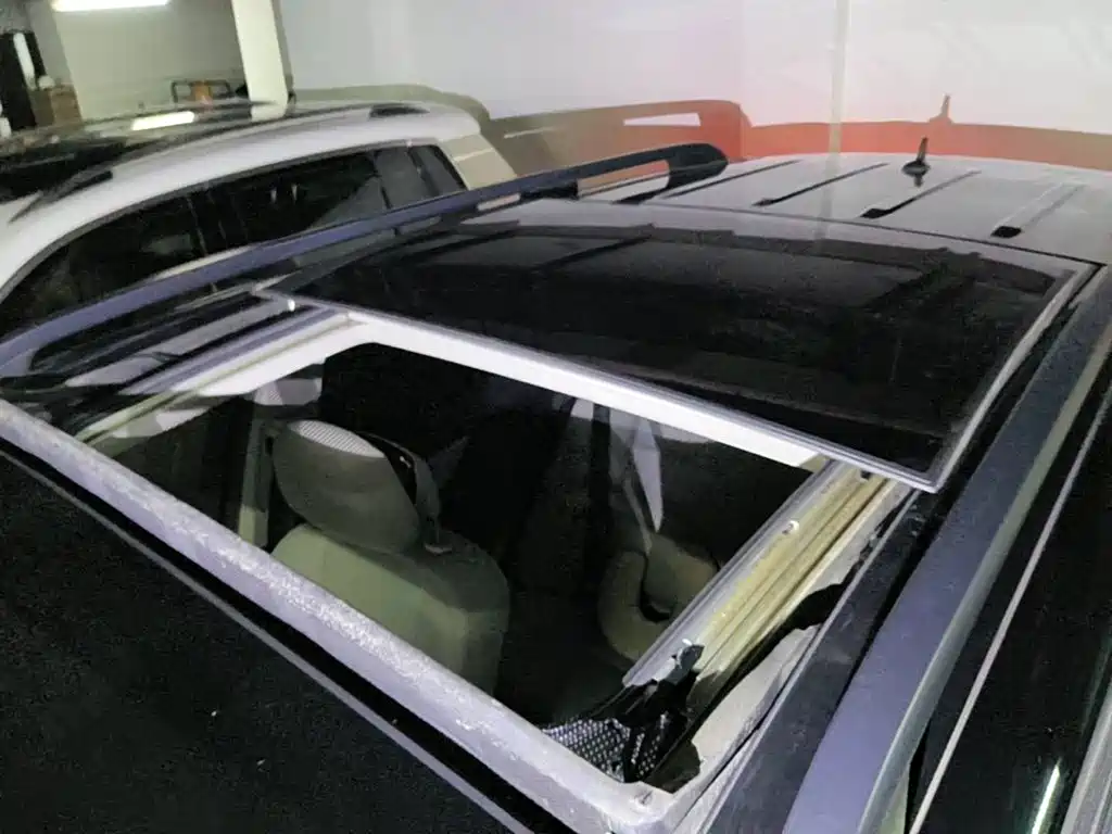 Photo 6 - Mercedes-Benz GLK-Class
