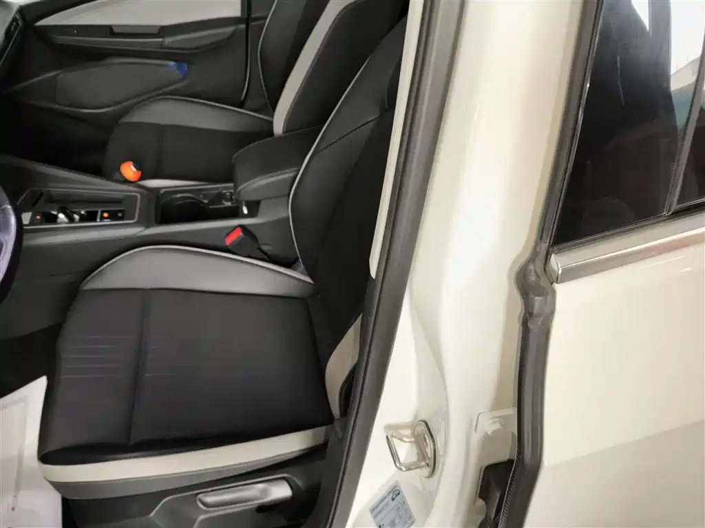 Volkswagen Golf 2021 280TSI DSG Pro фото 11