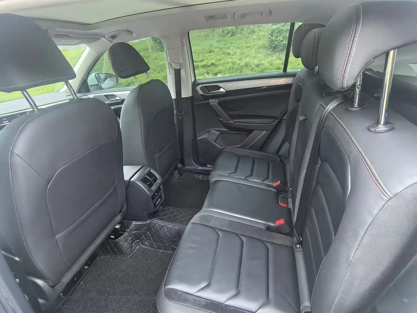 Volkswagen Tayron 2019 330TSI 2WD Luxury Plus China VI фото 6