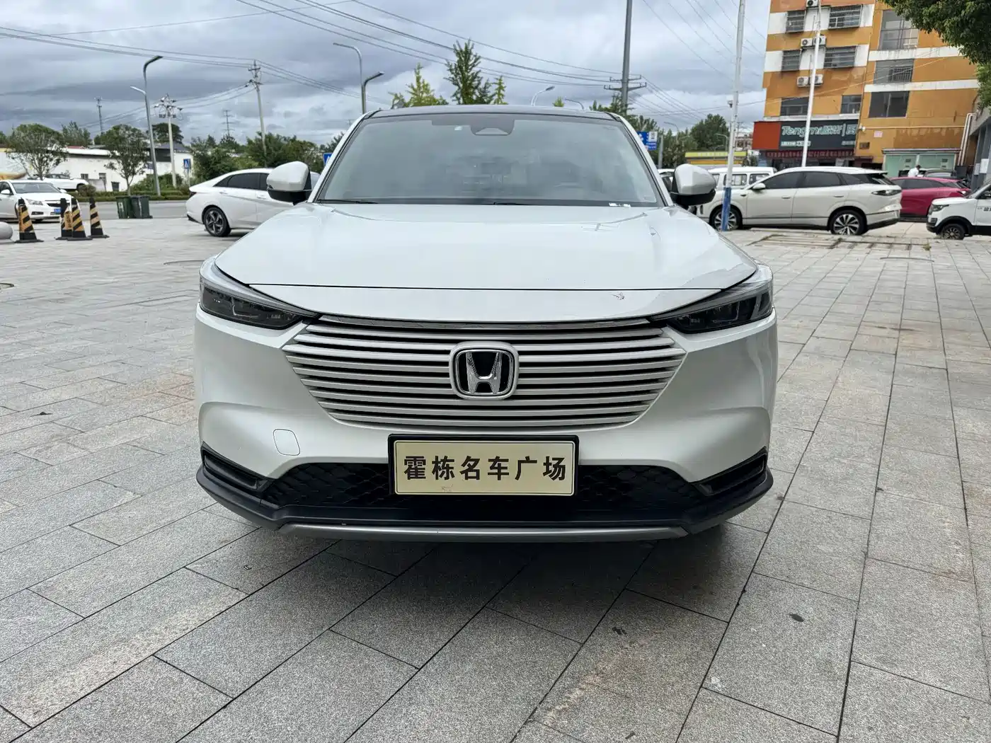 Фото 6 - Honda Vezel