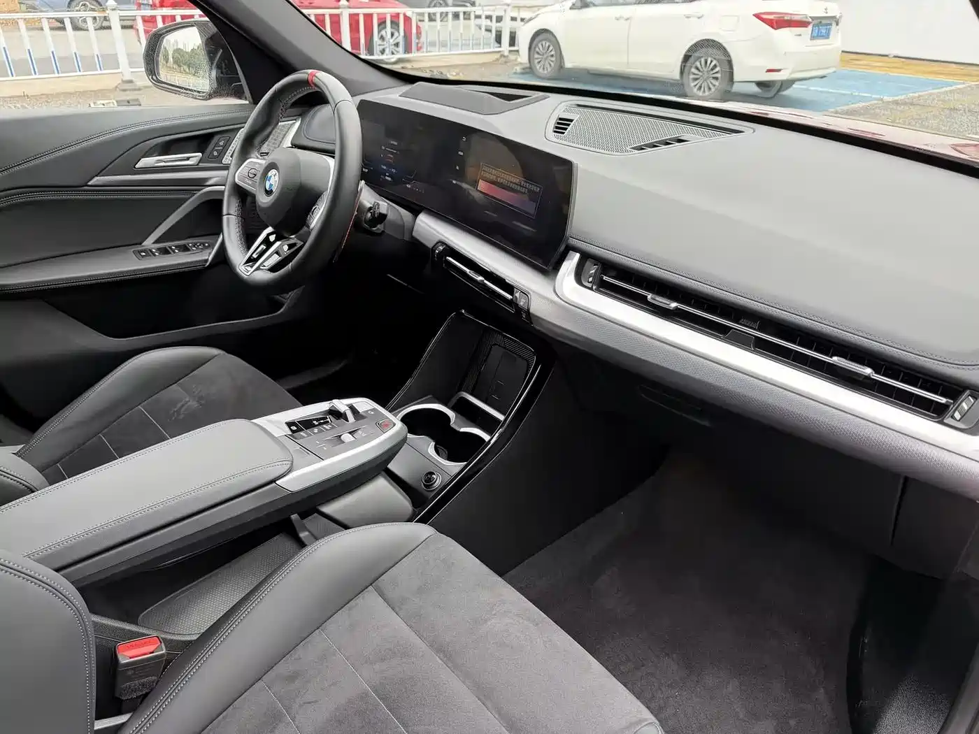 BMW X1 M35Li 2024 M35Li фото 17