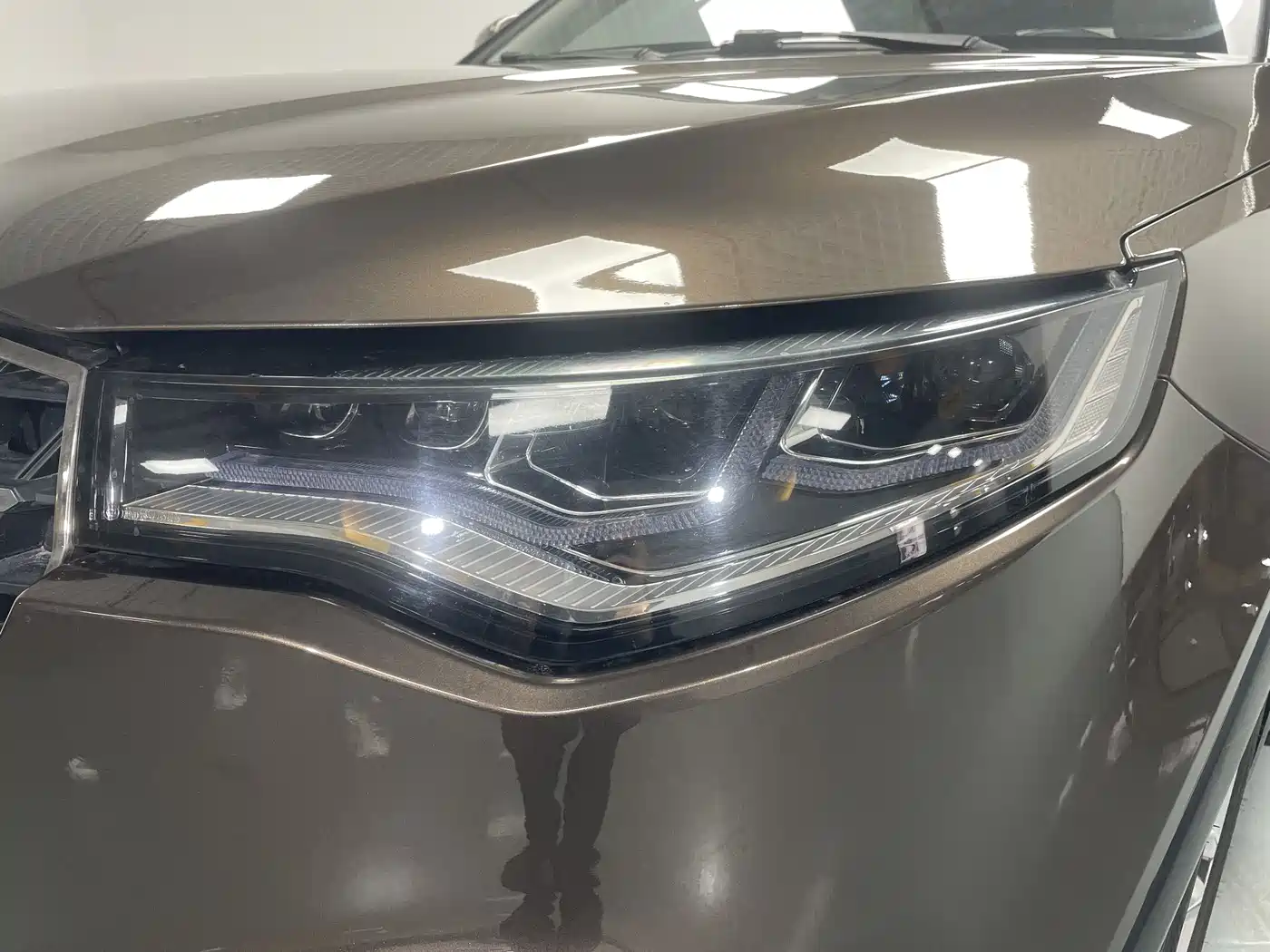 ZOTYE T700
