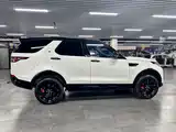 Photo 5 - Land Rover Discovery