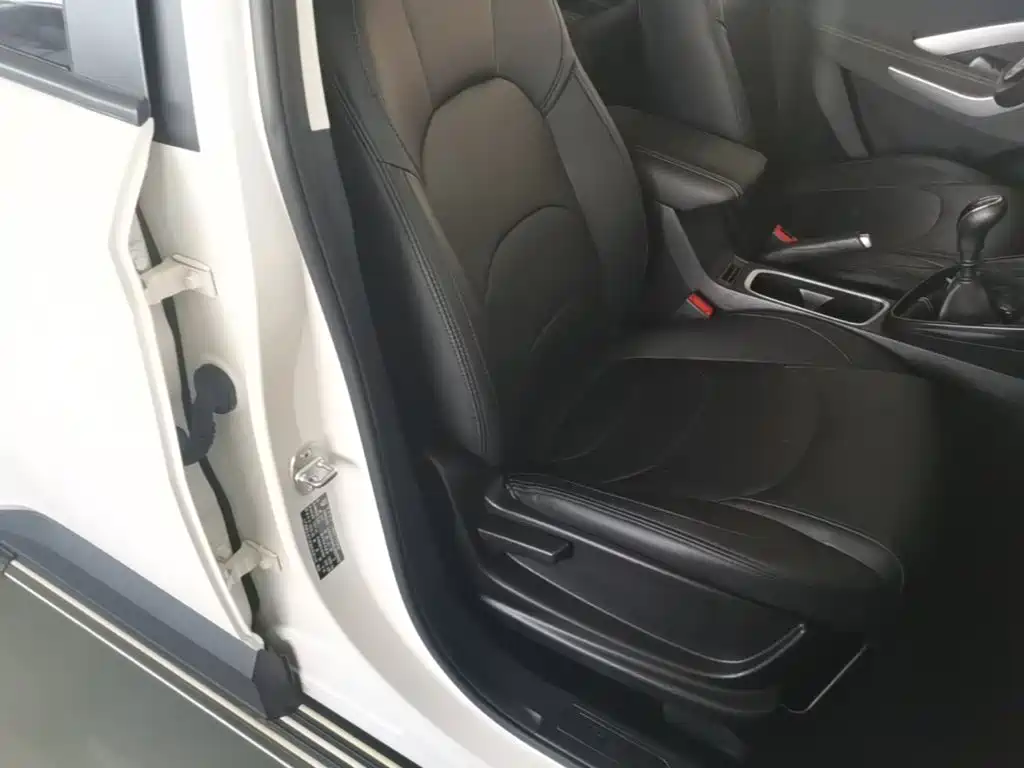 Baojun 530 2020 2020 1.5T Manual Comfort 5-seater