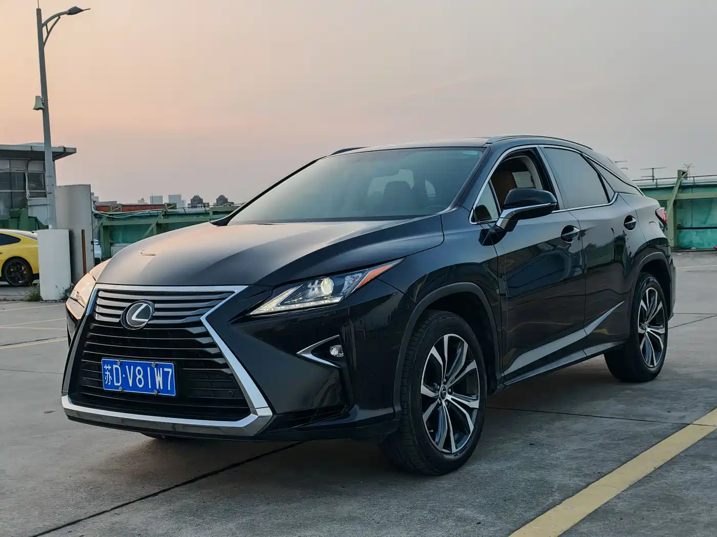 Lexus RX 2016 300 2WD Comfort Edition China V фото 2