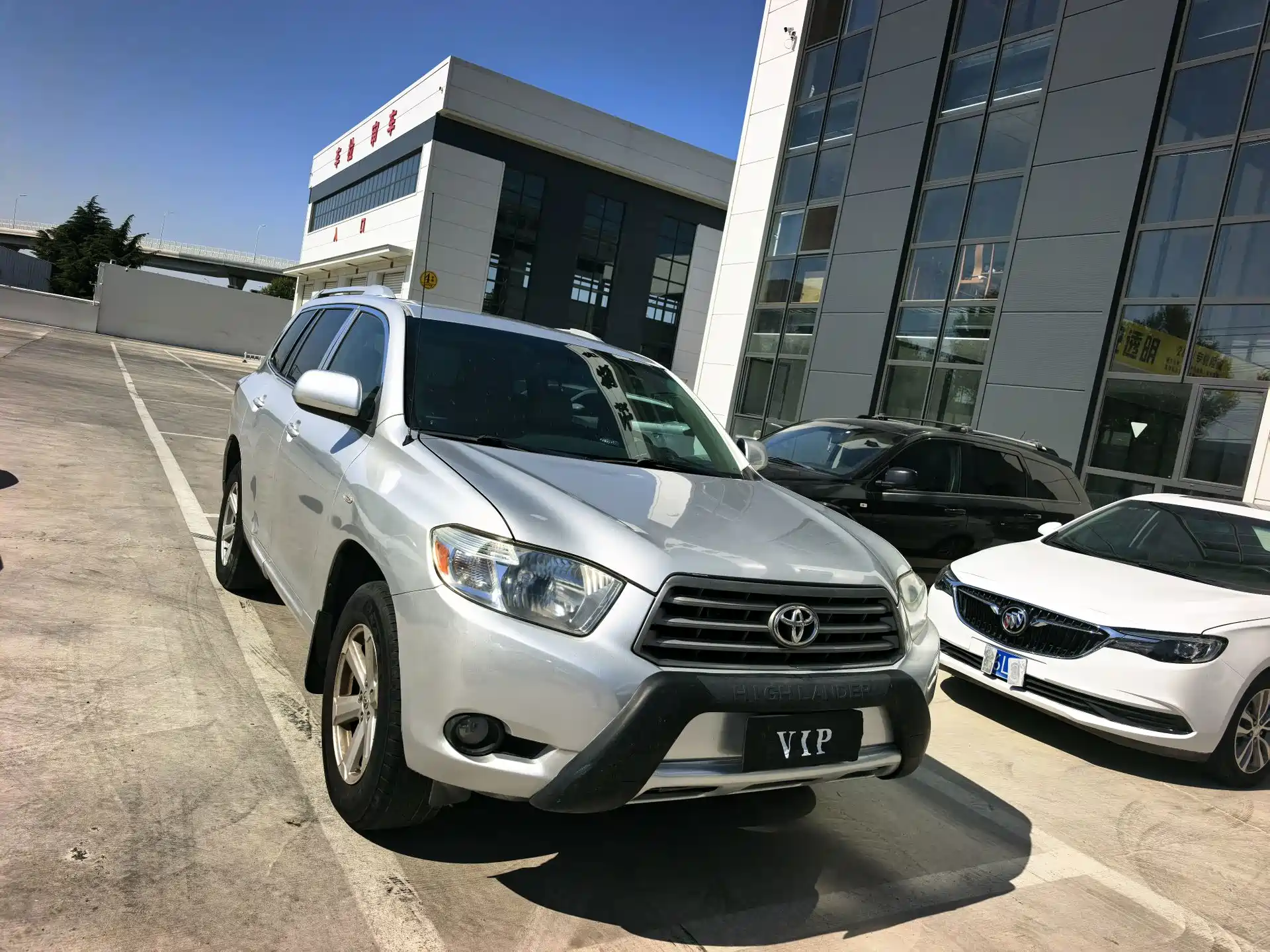 Фото 7 - Toyota Highlander