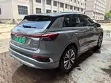 Photo 9 - Audi Q4 e-tron