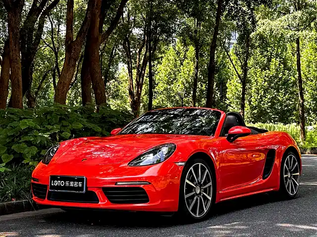 Porsche 718 2018 Boxster 2.0T — фото 1