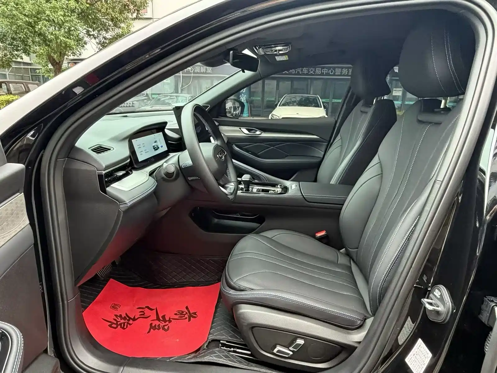 Фото 6 - Geely Preface