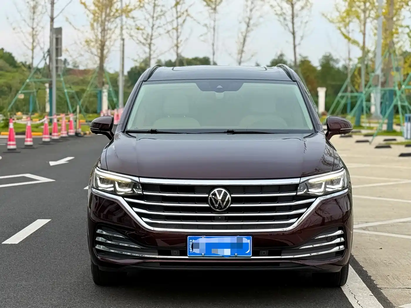 Фото 2 - Volkswagen Viloran