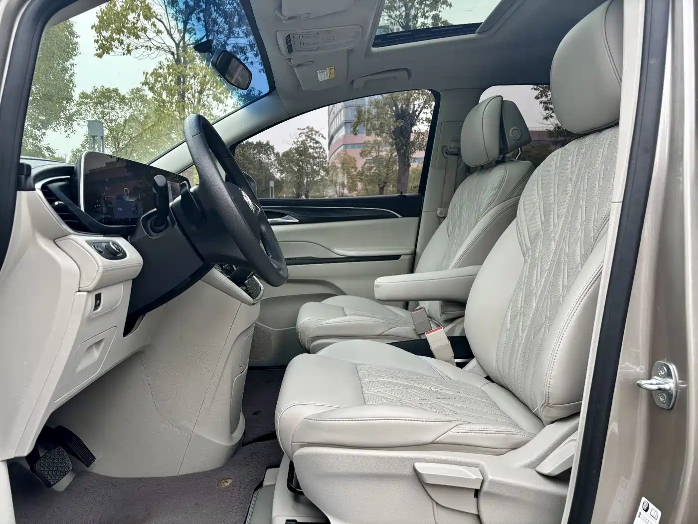 BUICK GL8