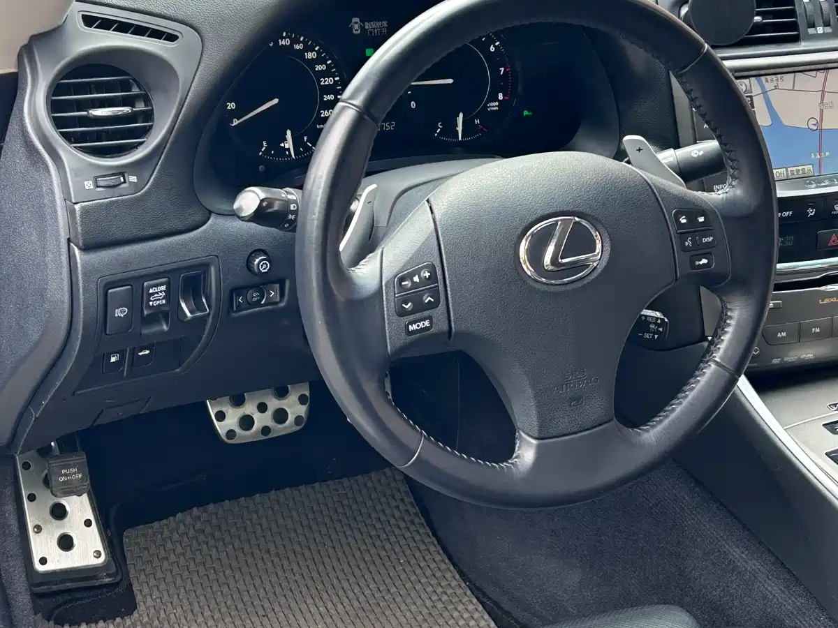 Lexus IS 2010 2009 300C
