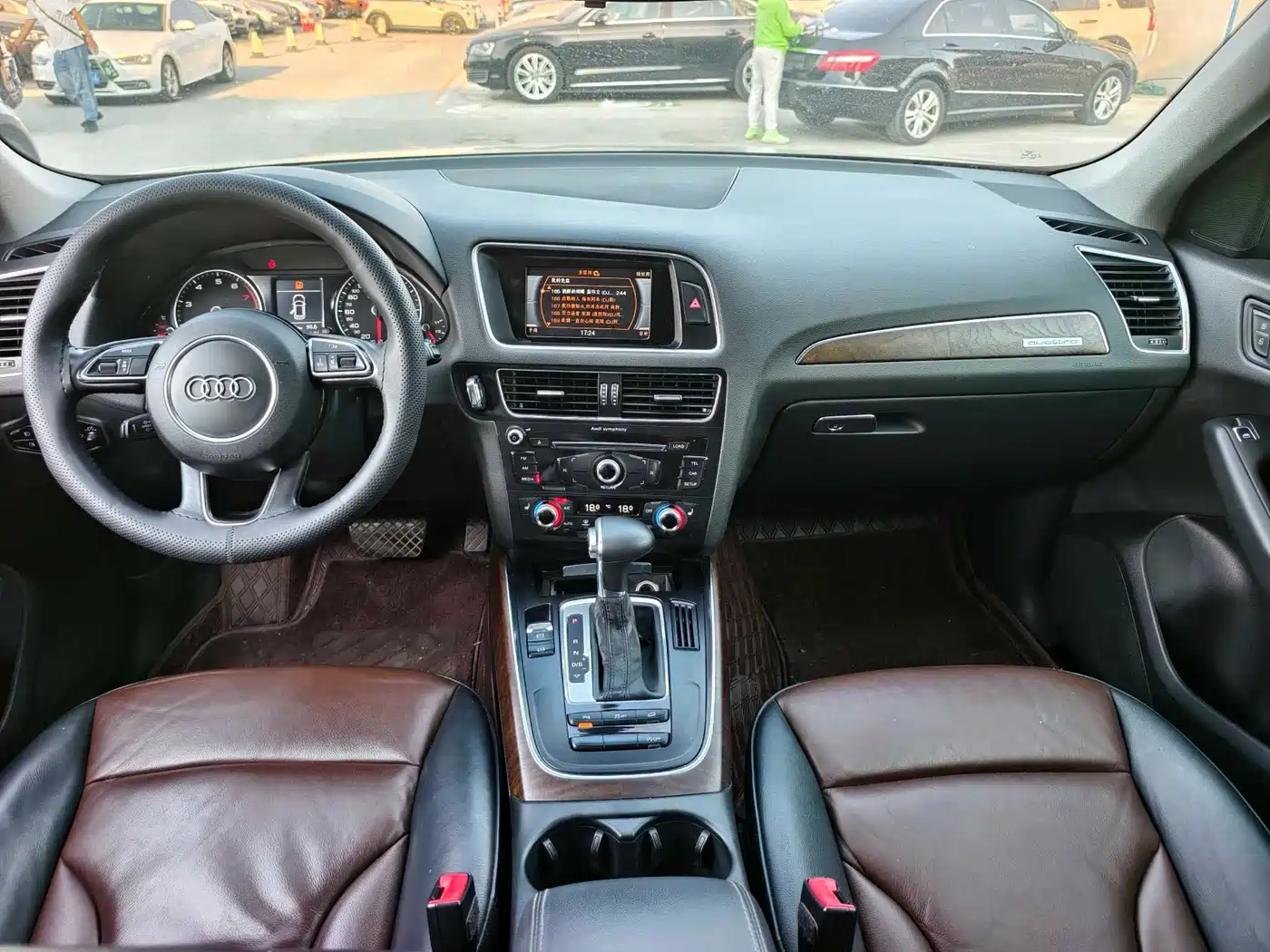 Audi Q5 2016 40 TFSI Technology Model фото 11