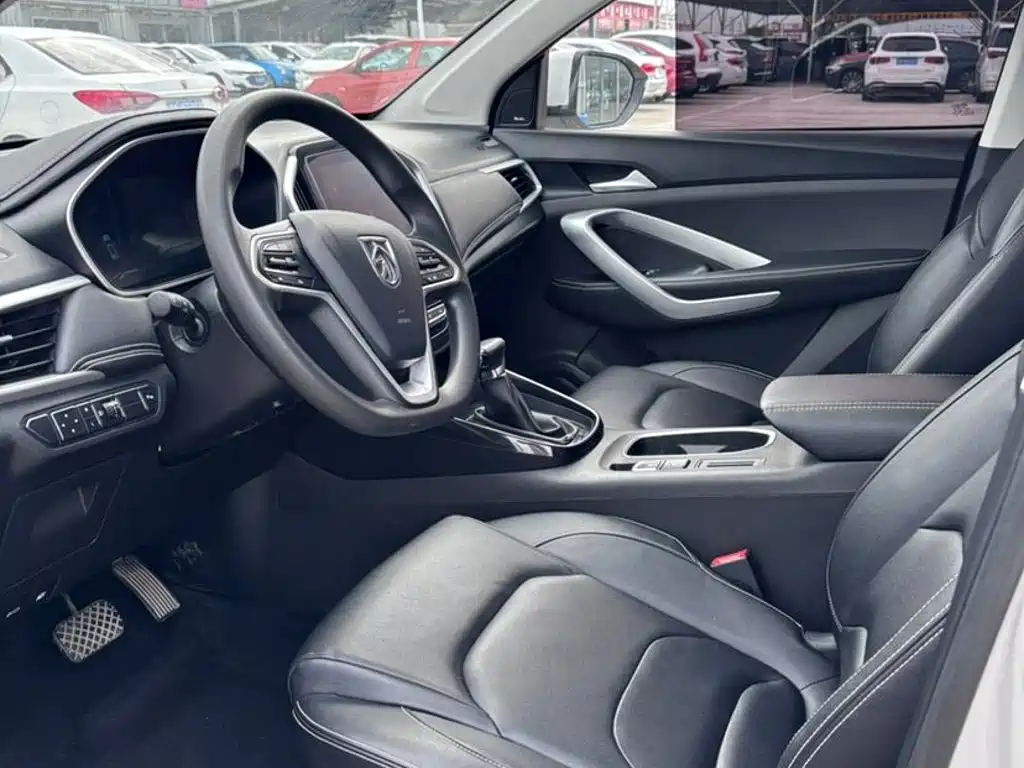 Фото 4 - Baojun 530
