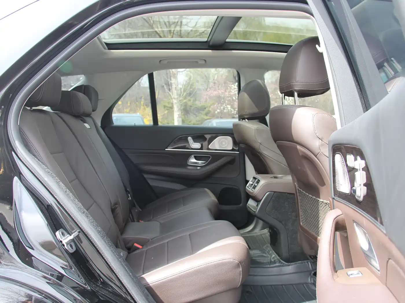 Mercedes-Benz GLE 2022 GLE 350 4MATIC Fashion фото 18