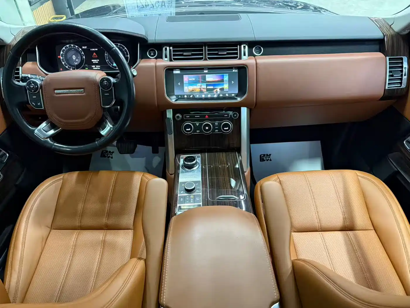 Land Rover Range Rover 2017 3.0 SC V6 Vogue фото 15