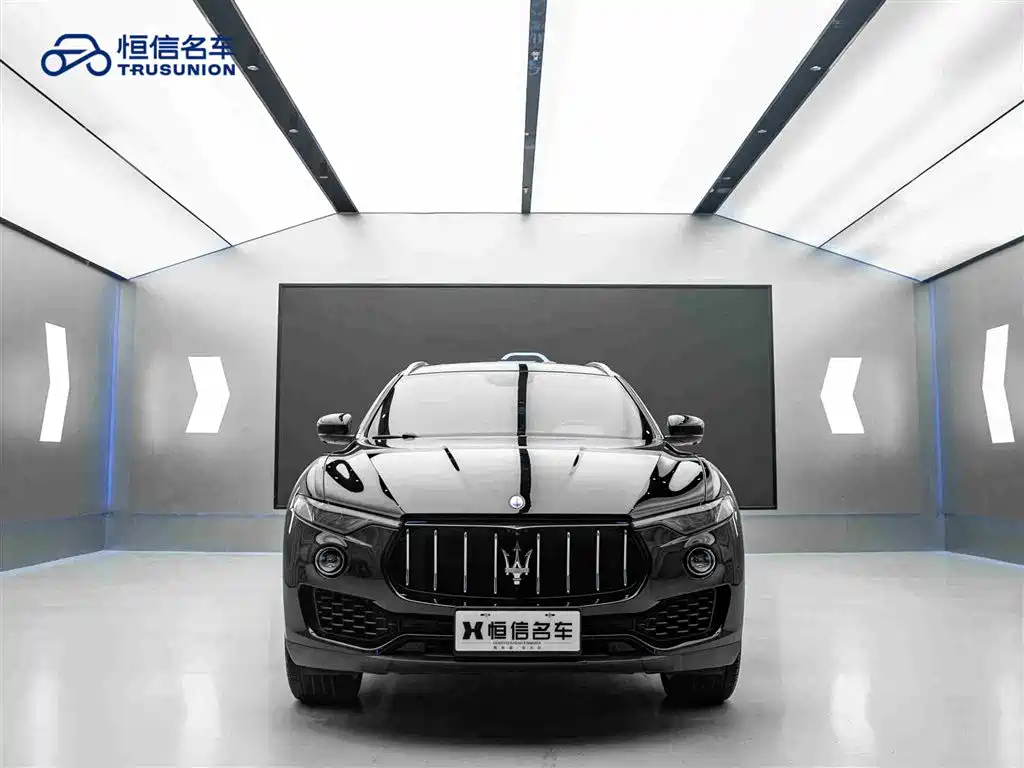 Maserati Levante 2019 3.0T Standard Edition China VI фото 2