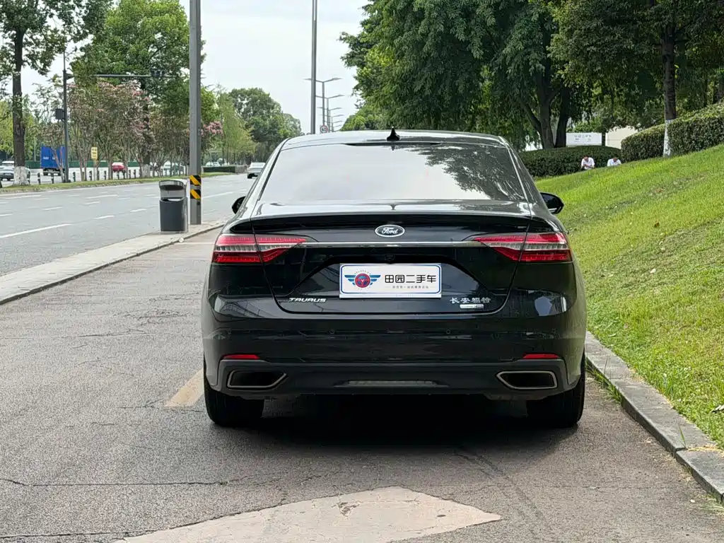 Ford Taurus 2020 2019 EcoBoost 245 Enjoyment Edition