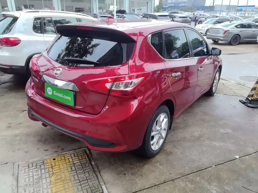 Nissan Tiida 2023 2021 1.6L CVT Smart Drive Edition