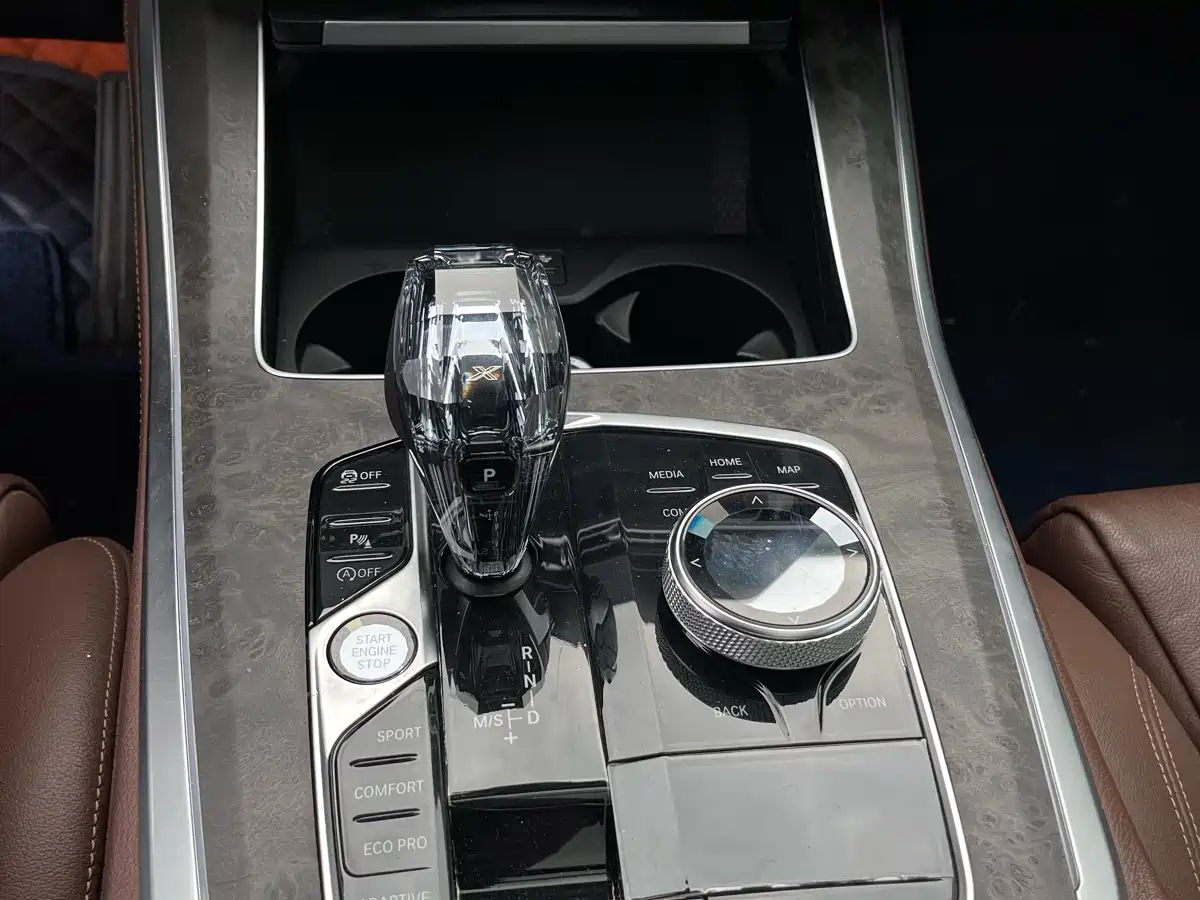 BMW X5 (Import) 2019 xDrive40i M Sport Package фото 8