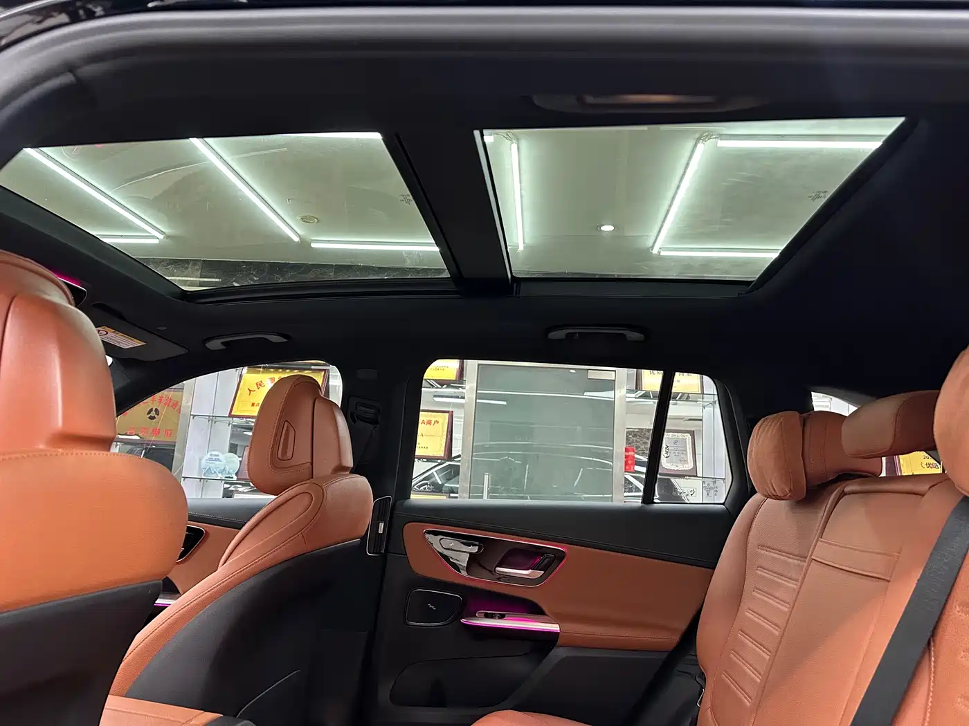 Mercedes-Benz GLC 2023 GLC 260 L 4MATIC Luxury 7-Seater фото 9