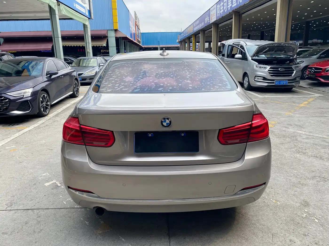 BMW 3 Series 2016 320Li Progressive фото 5