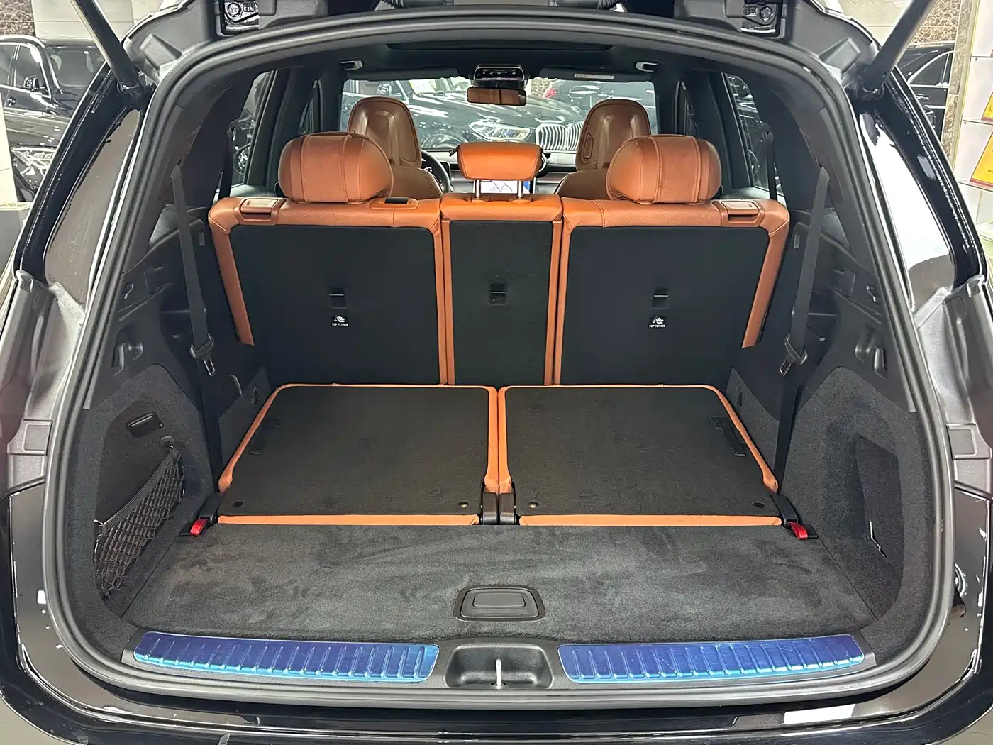 Mercedes-Benz GLC 2023 GLC 260 L 4MATIC Luxury 7-Seater фото 23