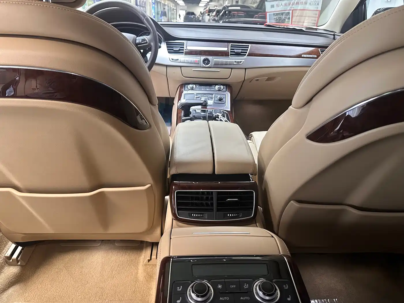 Audi A8 2012 A8L 45 TFSI quattro Luxury фото 11