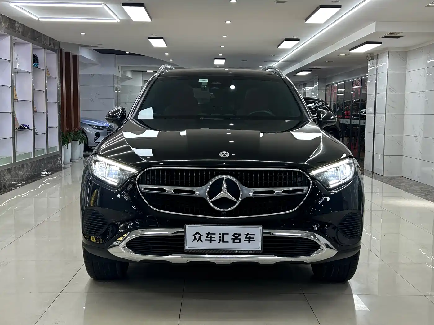 Mercedes-Benz GLC 2024 GLC 260 L 4MATIC Dynamic 5-seater фото 2