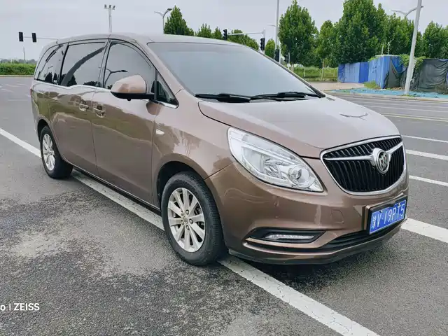 Buick GL8 2019