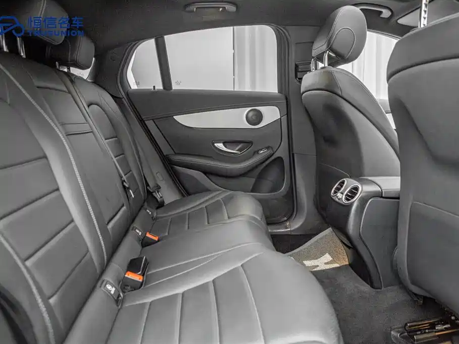 MERCEDES-BENZ GLC COUPE