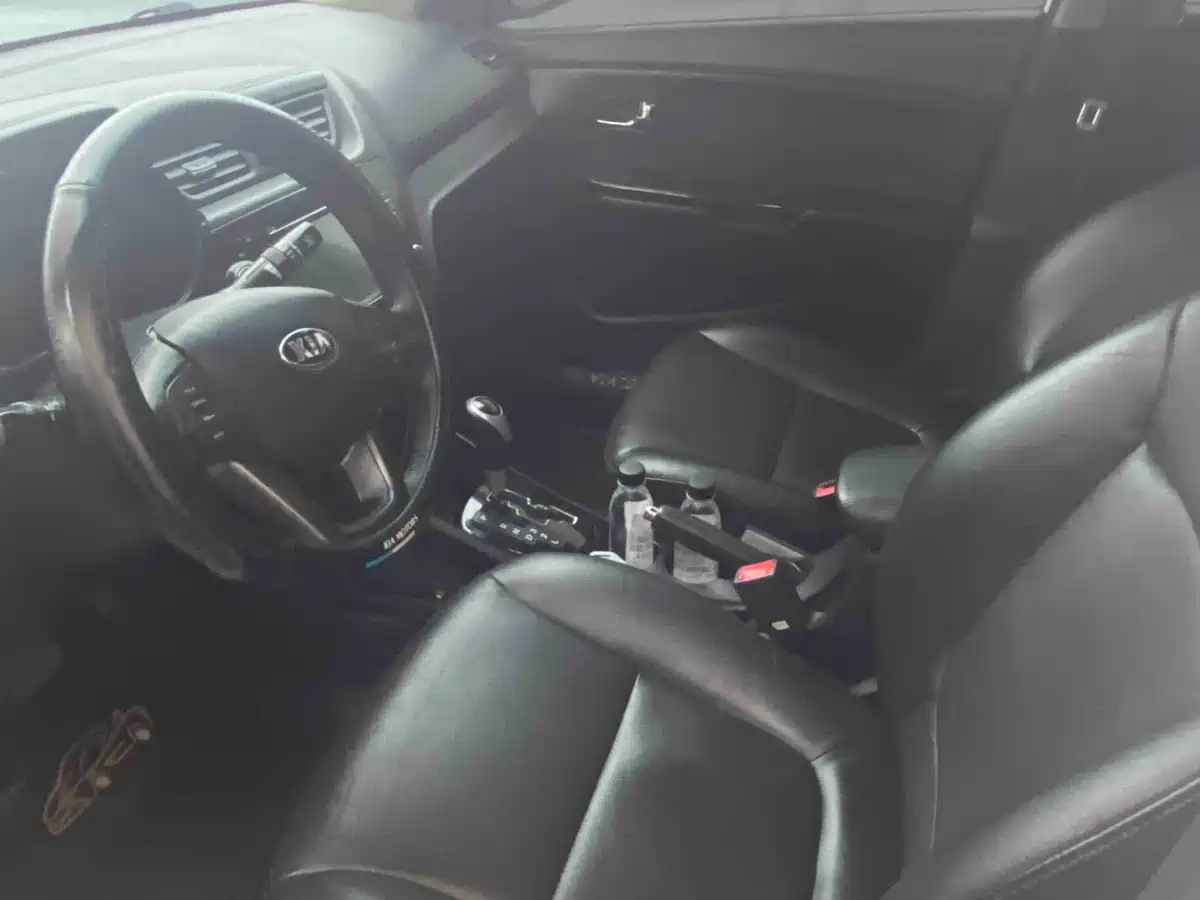 Kia K2 2013 2012 Model Sedan 1.6L AT Premium ECO