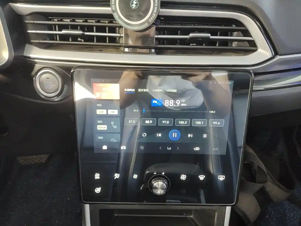 Фото 9 - Haval F5