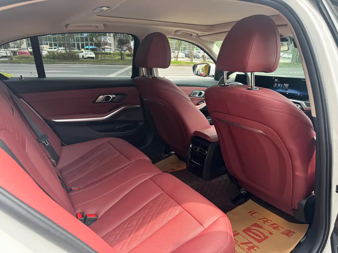 BMW 3 Series 2023 325Li M Sport Package фото 11