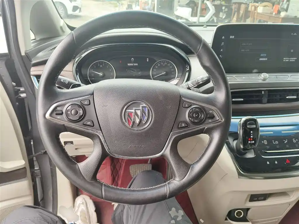 BUICK GL8