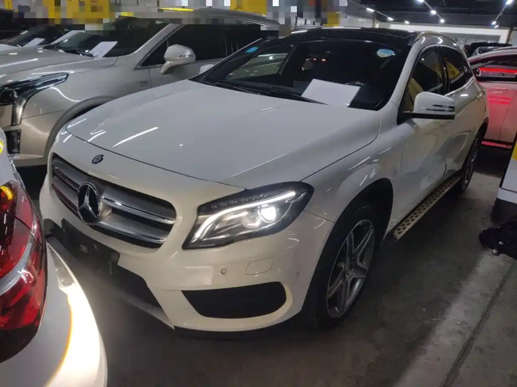 Mercedes-Benz GLA 2015 GLA 260 4MATIC Sport