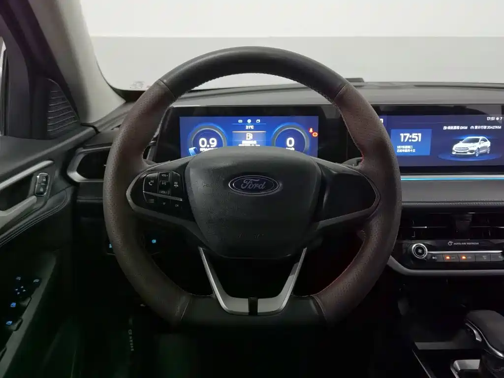 Ford Escort 2022 2021 1.5L Automatic Gold Edition