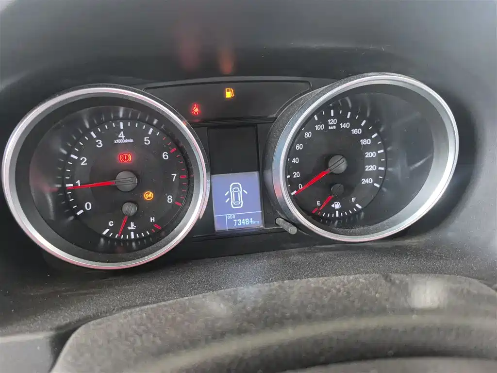 Haval M6 2018 1.5T Manual 2WD Urban фото 12