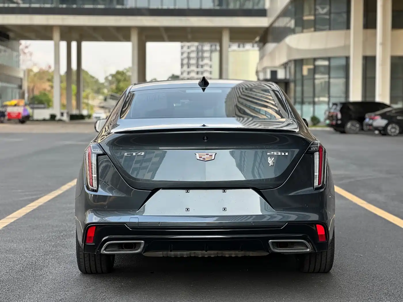 CADILLAC CT4
