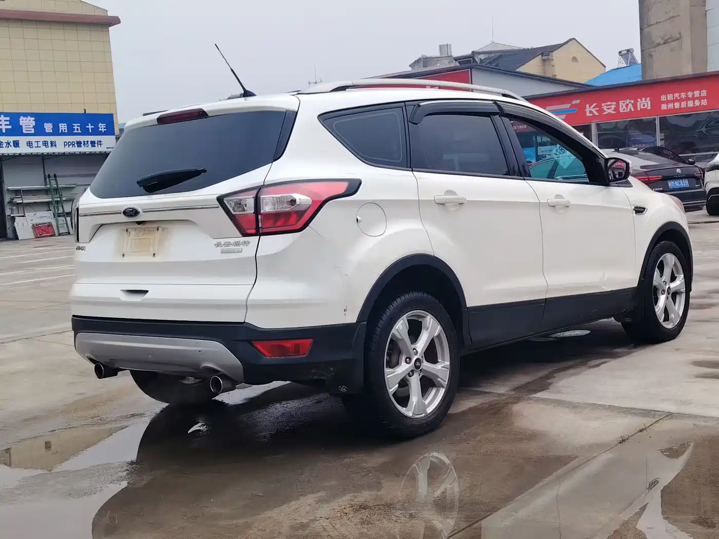 Фото 5 - Ford Kuga