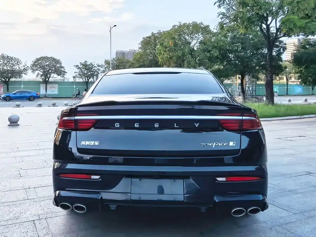 Фото 5 - Geely Preface