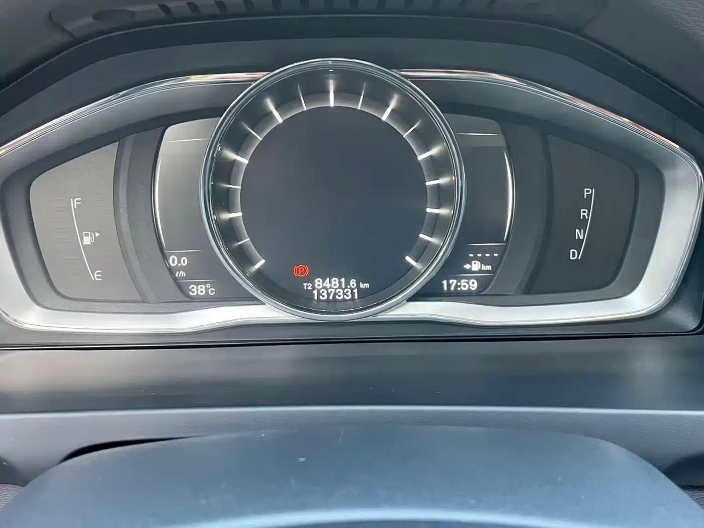 Фото 12 - Volvo S60