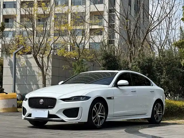 JAGUAR XEL