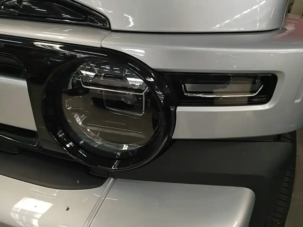 iCAR V23 2026 2025 FWD Base Model