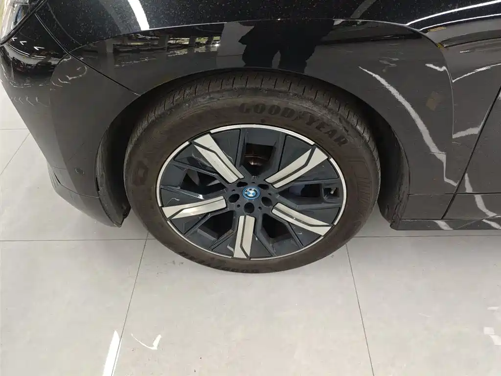 BMW iX 2022 xDrive40 фото 23
