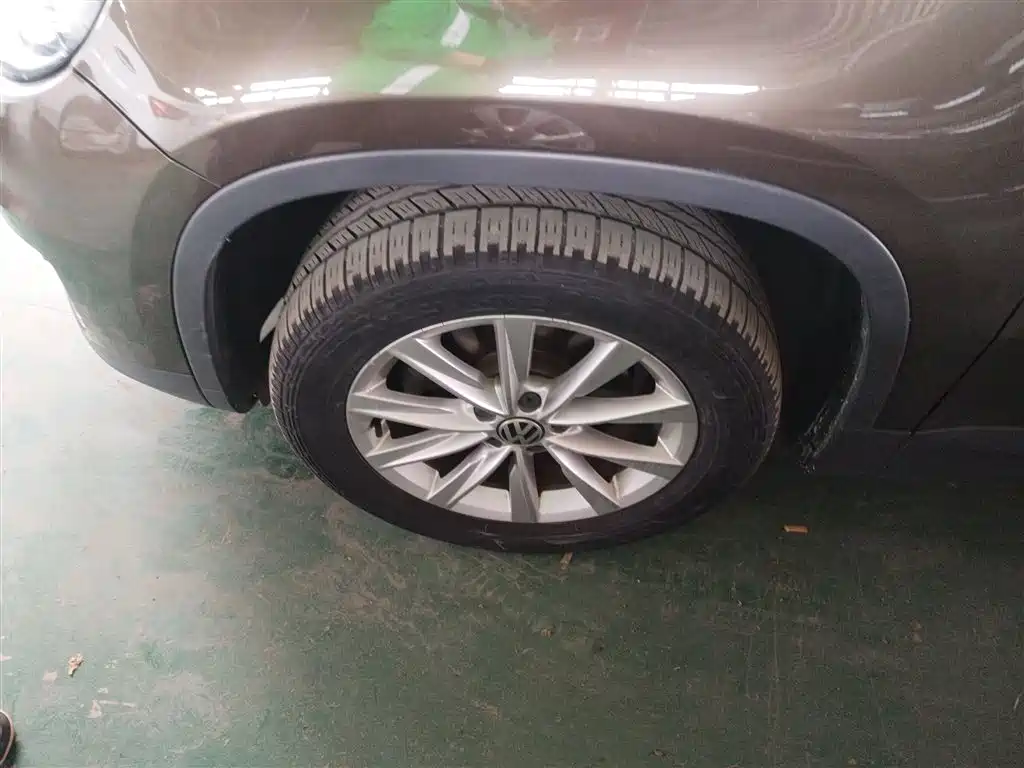 Volkswagen Tiguan 2016 Model 300TSI Automatic 4WD Trend Vision Edition фото 23