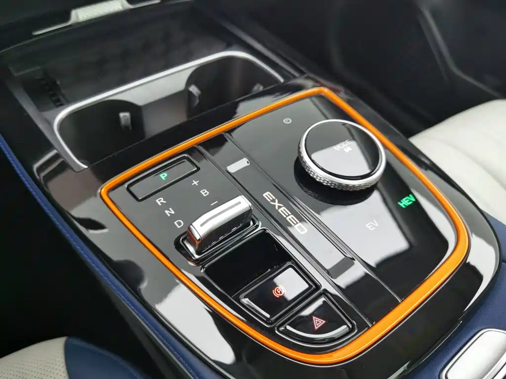 Exeed Chasing Wind C-DM 2025 2024 C-DM 1.5TCI 105KM Luxury Edition