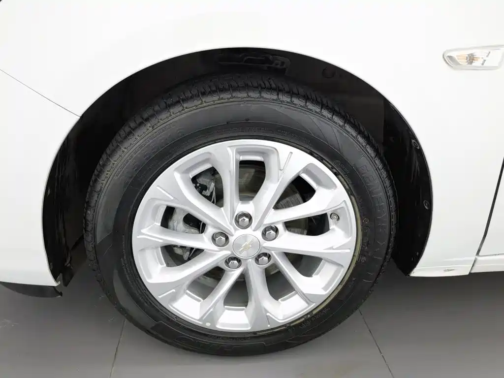 Chevrolet Monza 2024 2024 1.5L Dual-Clutch Delight Edition